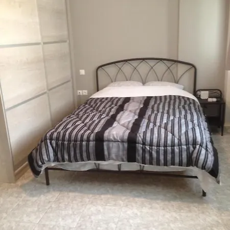 Διαμέρισμα Gray Luxury *